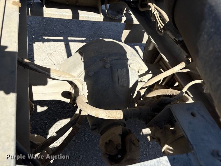 image for item EC8018 2008 Ford F750 Super Duty XL dump truck