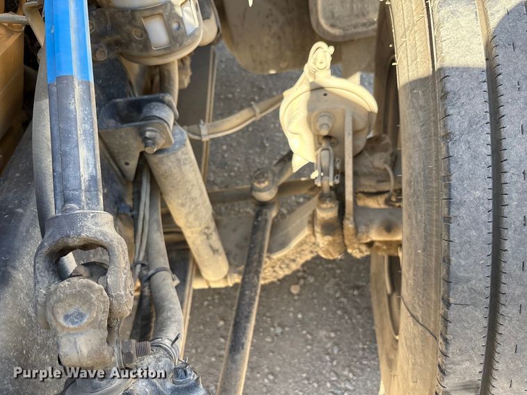 image for item EC8018 2008 Ford F750 Super Duty XL dump truck