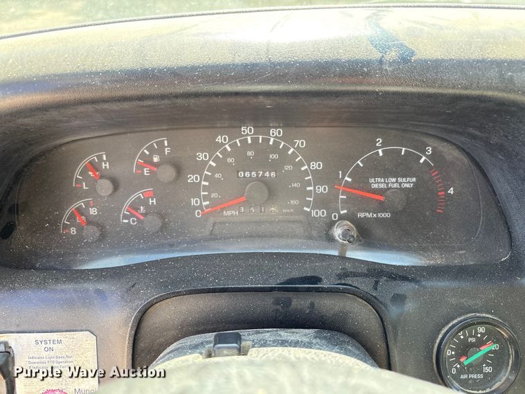 image for item EC8018 2008 Ford F750 Super Duty XL dump truck