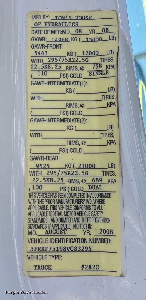 image for item EC8018 2008 Ford F750 Super Duty XL dump truck