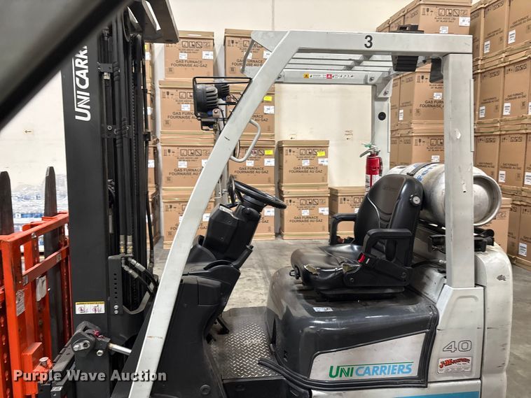 image for item EC8019 2016 UniCarriers CFS40 forklift