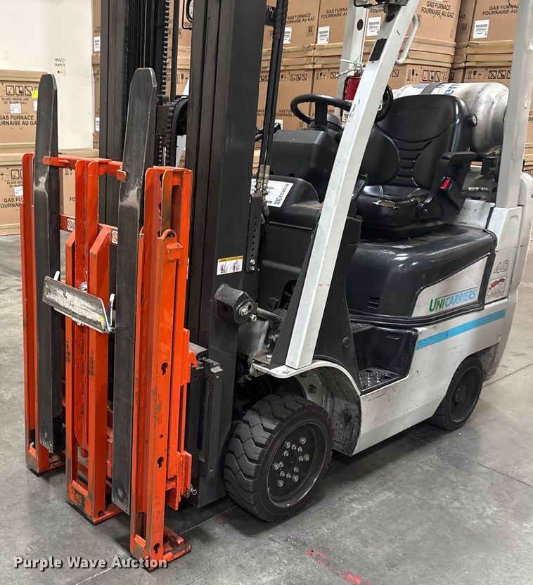 image for item EC8019 2016 UniCarriers CFS40 forklift