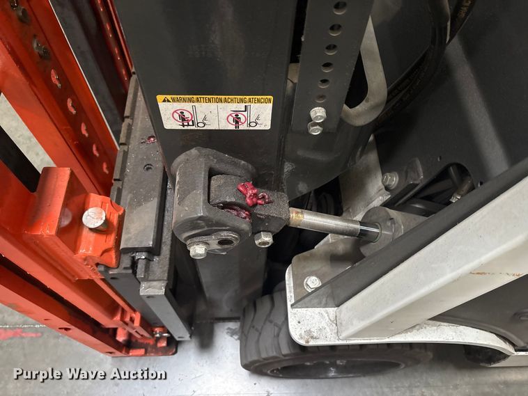 image for item EC8019 2016 UniCarriers CFS40 forklift