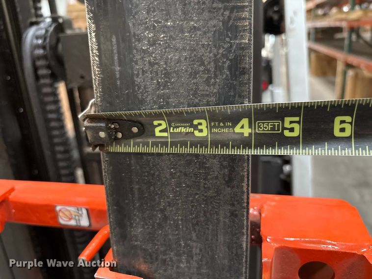 image for item EC8019 2016 UniCarriers CFS40 forklift