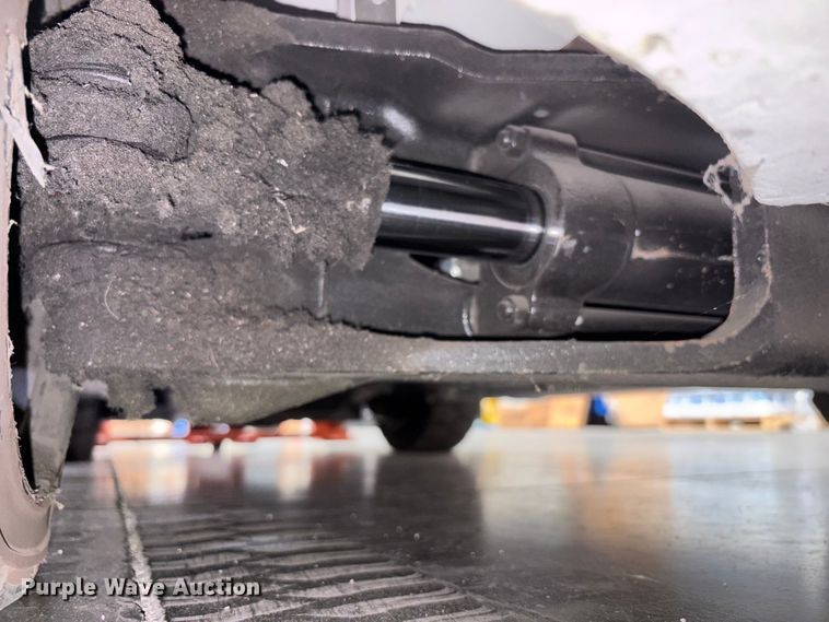 image for item EC8019 2016 UniCarriers CFS40 forklift