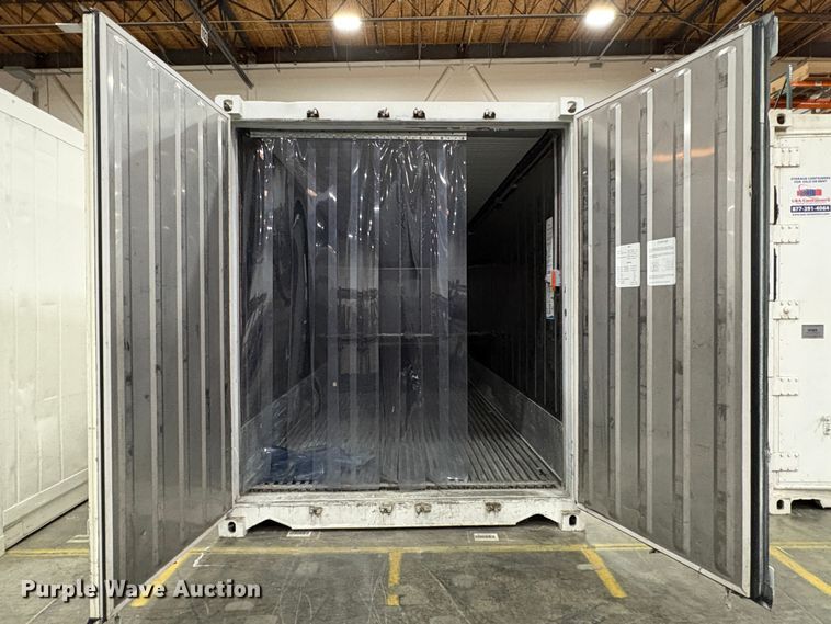 image for item EC8020 CIMC refrigerated shipping container