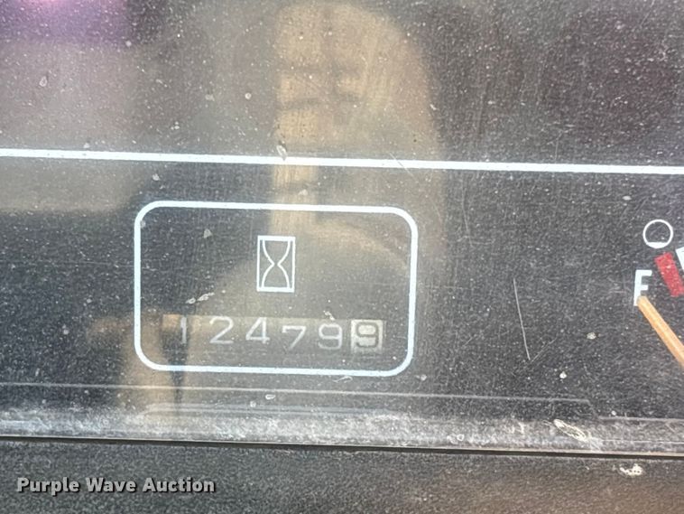 image for item EC8033 1997 Caterpillar GP25 forklift