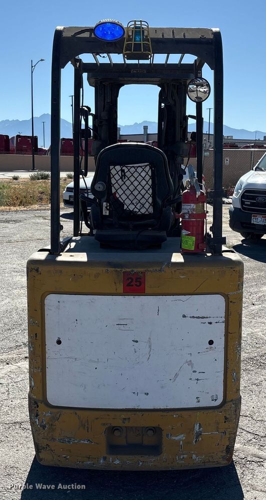 image for item EC8034 2006 Caterpillar E 6000 Warehouse Forklift ( Electric)