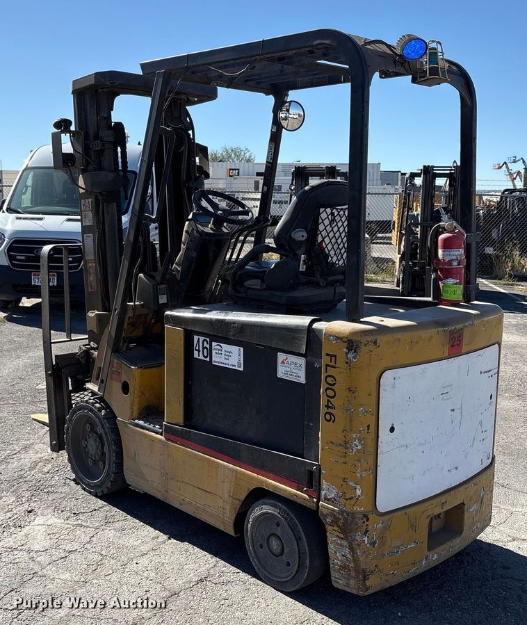 image for item EC8034 2006 Caterpillar E 6000 Warehouse Forklift ( Electric)