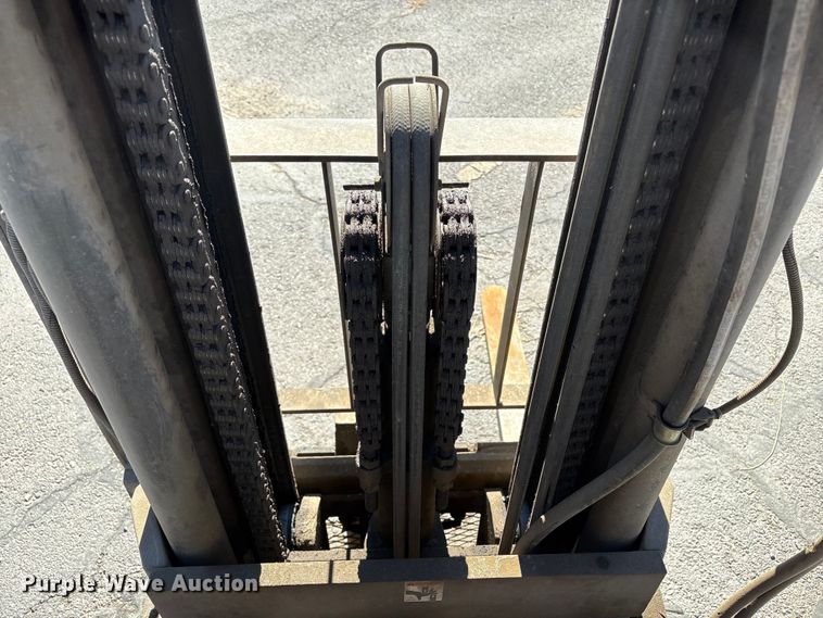 image for item EC8034 2006 Caterpillar E 6000 Warehouse Forklift ( Electric)