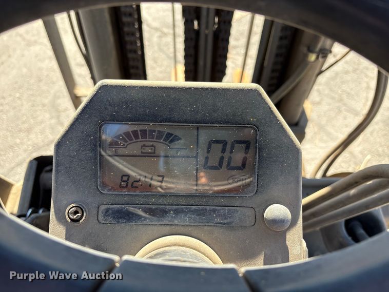 image for item EC8034 2006 Caterpillar E 6000 Warehouse Forklift ( Electric)