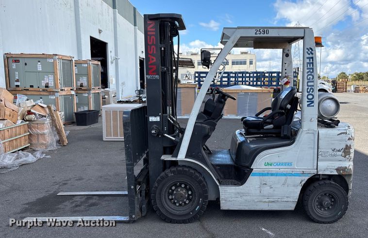 image for item EC8043 2017 UniCarriers PF50 forklift