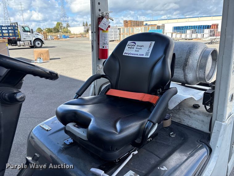 image for item EC8043 2017 UniCarriers PF50 forklift