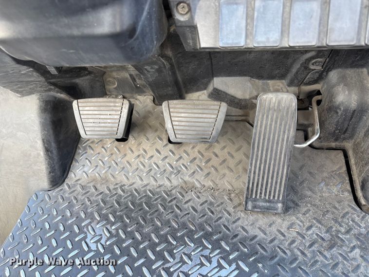 image for item EC8043 2017 UniCarriers PF50 forklift