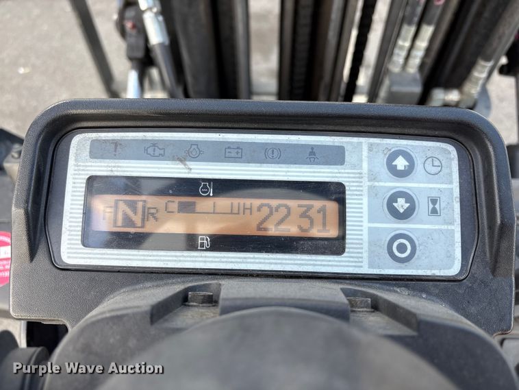 image for item EC8043 2017 UniCarriers PF50 forklift