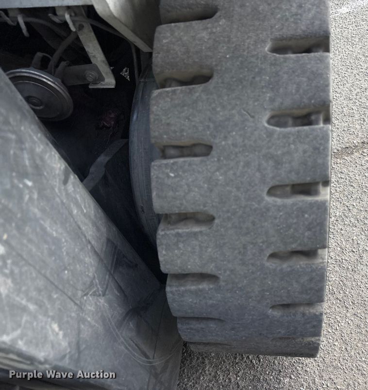 image for item EC8043 2017 UniCarriers PF50 forklift