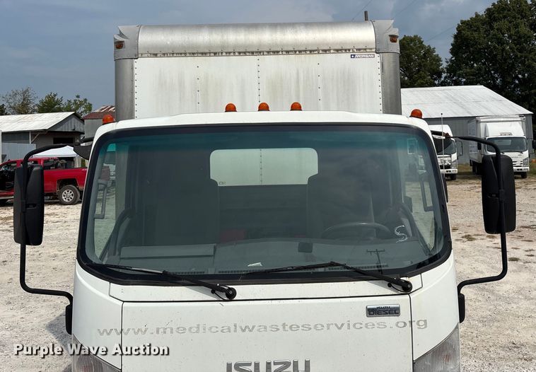 image for item ED2232 2014 Isuzu NPRHD box truck