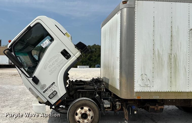 image for item ED2232 2014 Isuzu NPRHD box truck