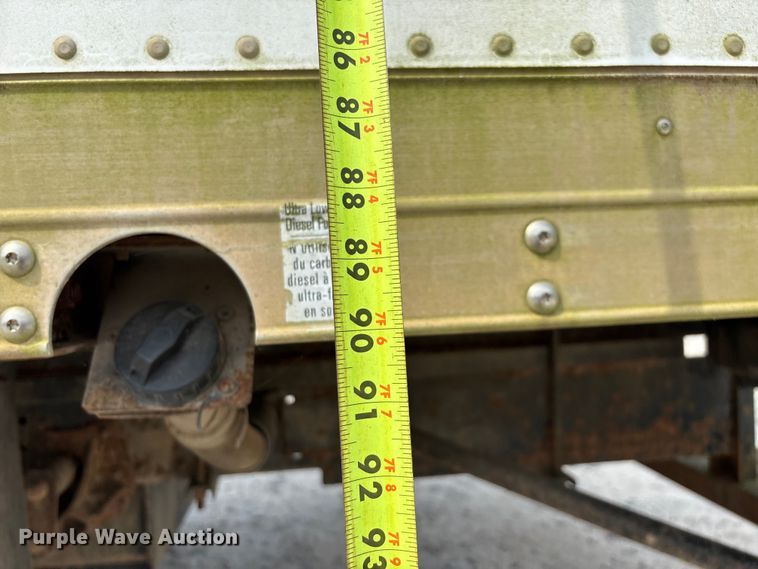 image for item ED2232 2014 Isuzu NPRHD box truck