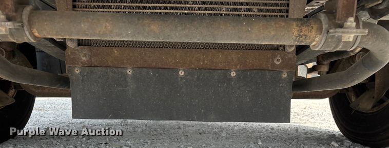 image for item ED2232 2014 Isuzu NPRHD box truck