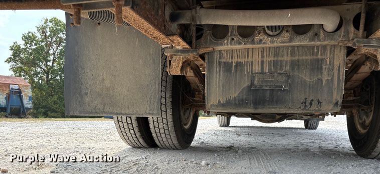 image for item ED2232 2014 Isuzu NPRHD box truck