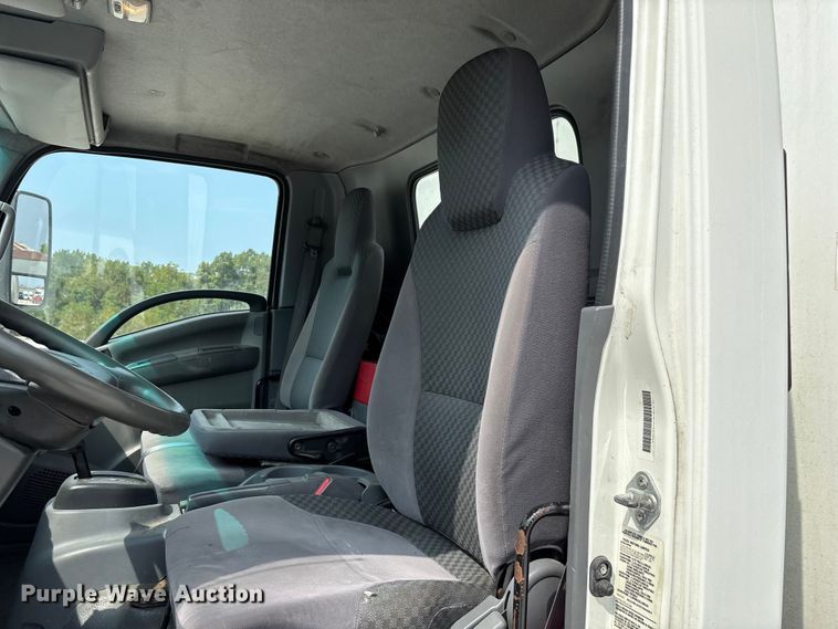 image for item ED2232 2014 Isuzu NPRHD box truck