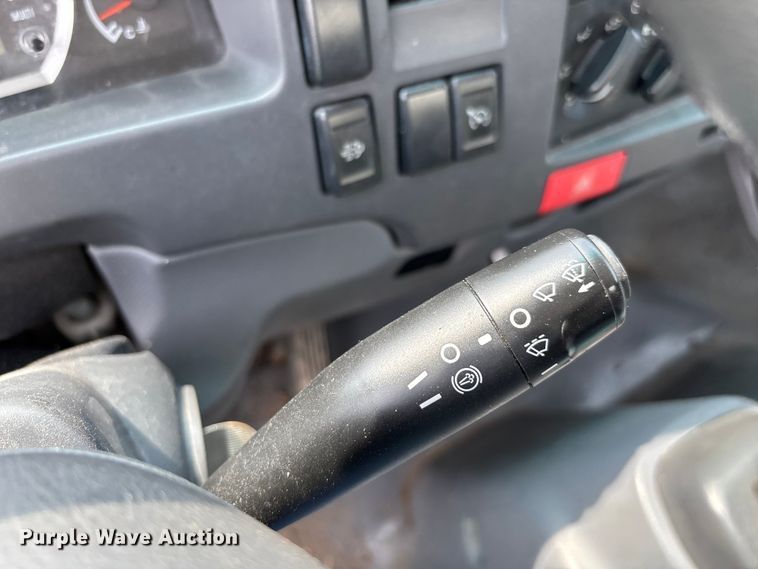 image for item ED2232 2014 Isuzu NPRHD box truck