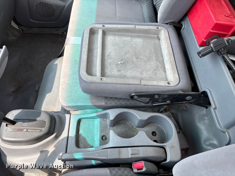 image for item ED2232 2014 Isuzu NPRHD box truck