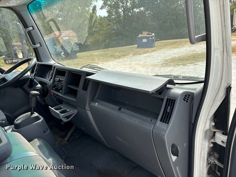 image for item ED2232 2014 Isuzu NPRHD box truck