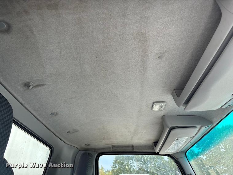 image for item ED2232 2014 Isuzu NPRHD box truck