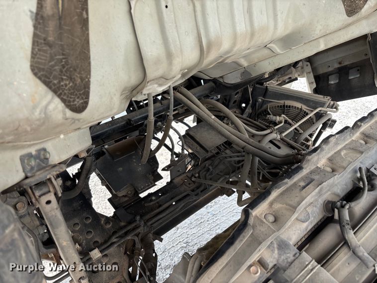 image for item ED2232 2014 Isuzu NPRHD box truck