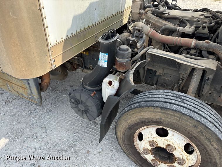 image for item ED2232 2014 Isuzu NPRHD box truck