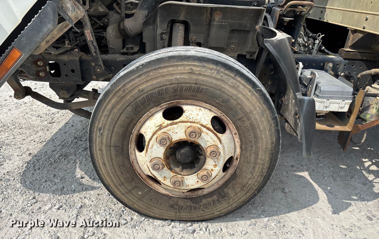 image for item ED2232 2014 Isuzu NPRHD box truck