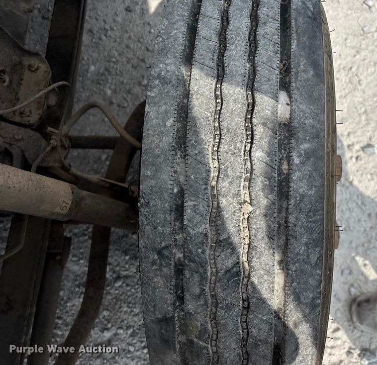 image for item ED2232 2014 Isuzu NPRHD box truck