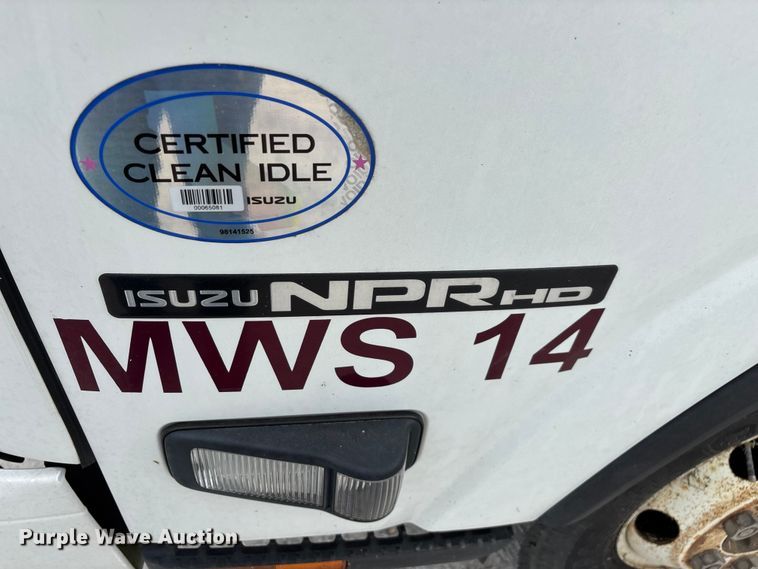 image for item ED2234 2017 Isuzu NPRHD box truck