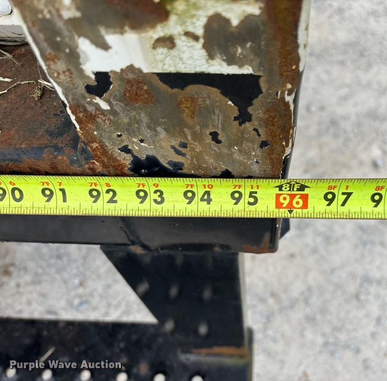 image for item ED2234 2017 Isuzu NPRHD box truck