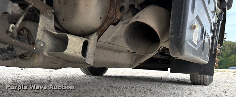 image for item ED2234 2017 Isuzu NPRHD box truck