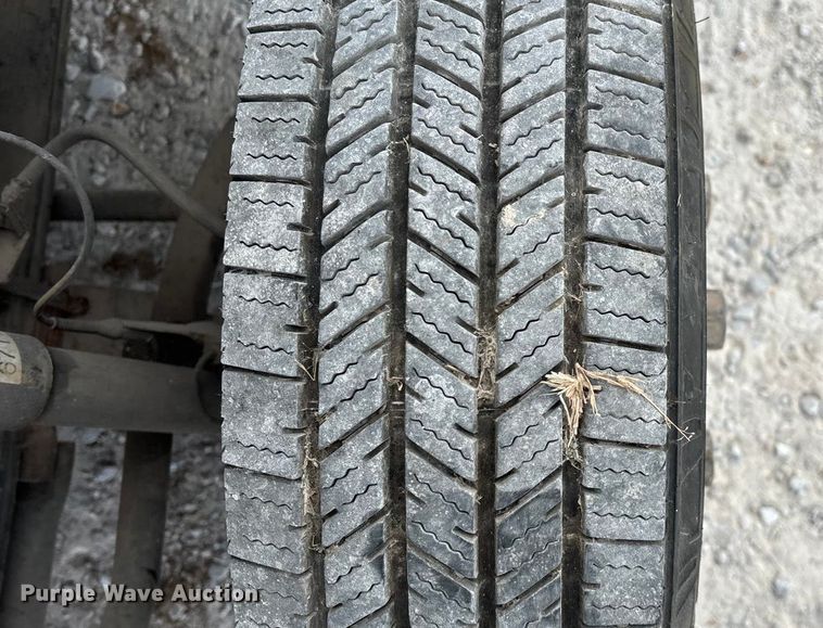 image for item ED2234 2017 Isuzu NPRHD box truck