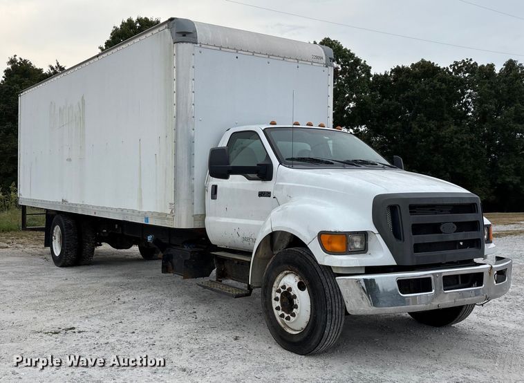 image for item ED2237 2012 Ford F750 box truck
