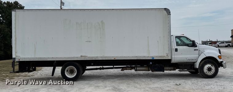 image for item ED2237 2012 Ford F750 box truck
