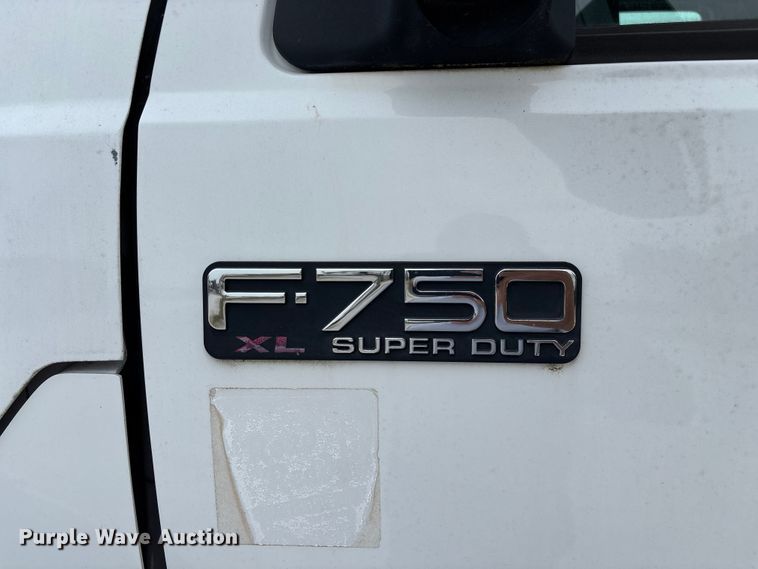 image for item ED2237 2012 Ford F750 box truck