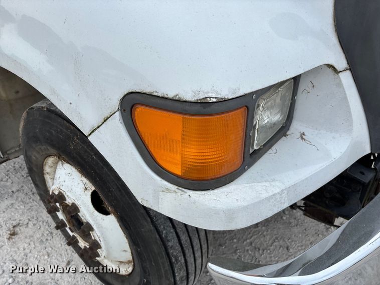 image for item ED2237 2012 Ford F750 box truck