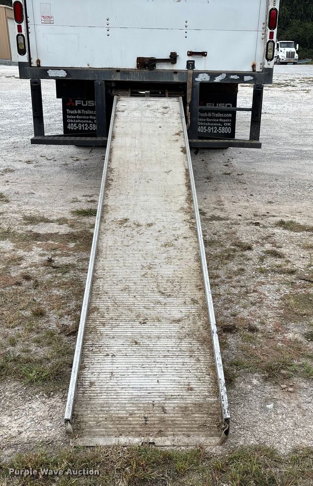 image for item ED2237 2012 Ford F750 box truck