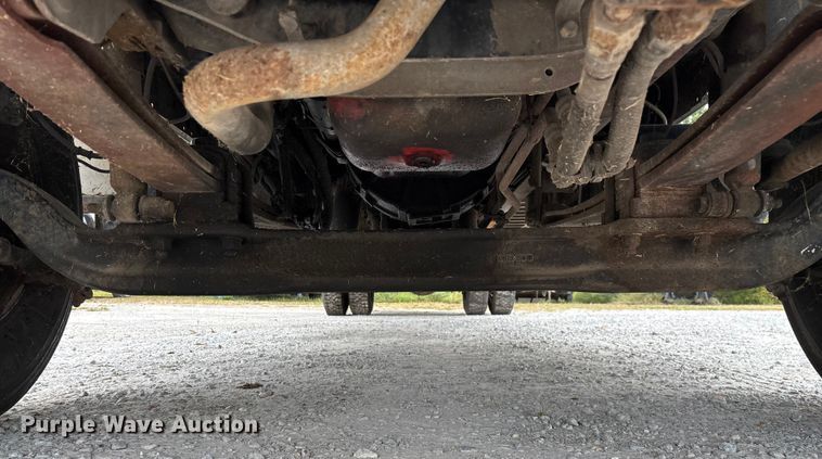 image for item ED2237 2012 Ford F750 box truck