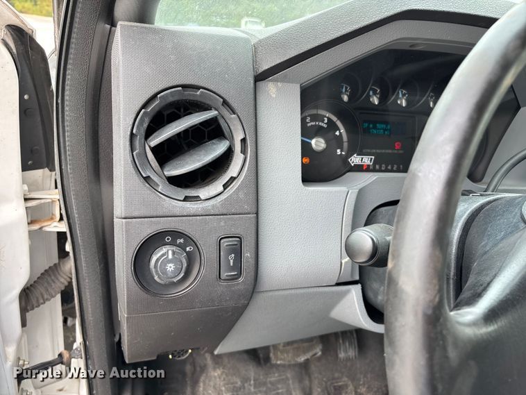 image for item ED2237 2012 Ford F750 box truck