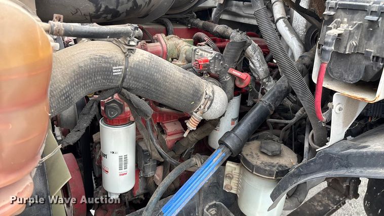 image for item ED2237 2012 Ford F750 box truck