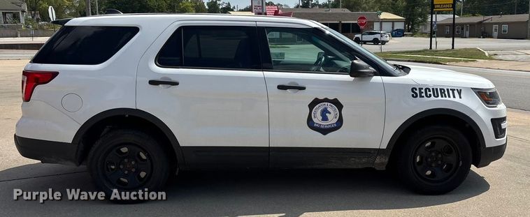 image for item ED2241 2019 Ford Explorer Police Interceptor SUV