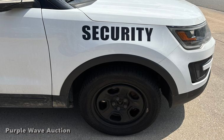 image for item ED2241 2019 Ford Explorer Police Interceptor SUV
