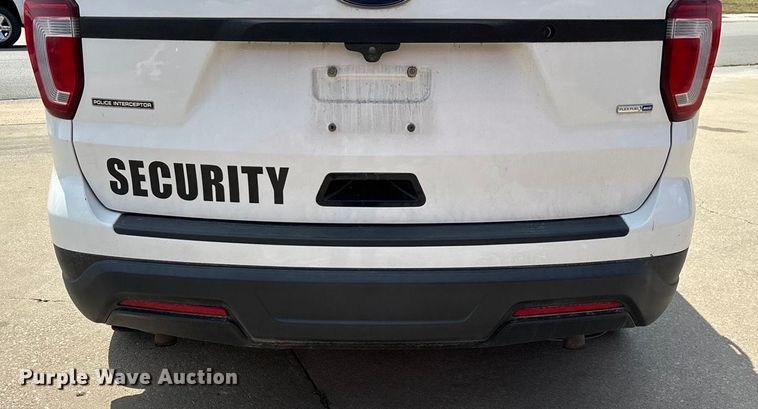 image for item ED2241 2019 Ford Explorer Police Interceptor SUV