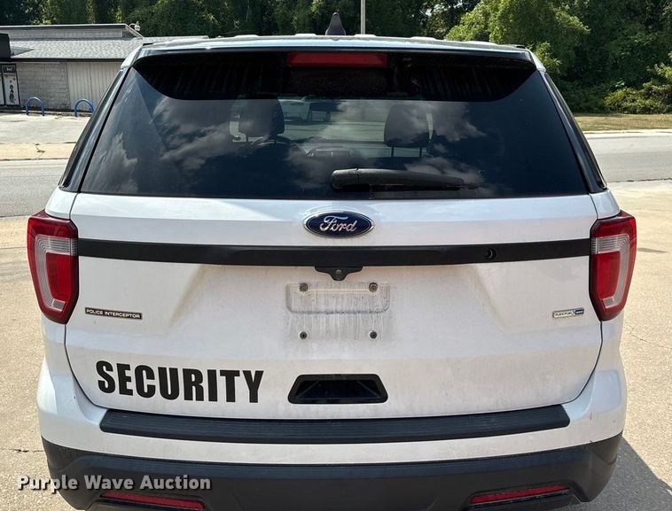 image for item ED2241 2019 Ford Explorer Police Interceptor SUV